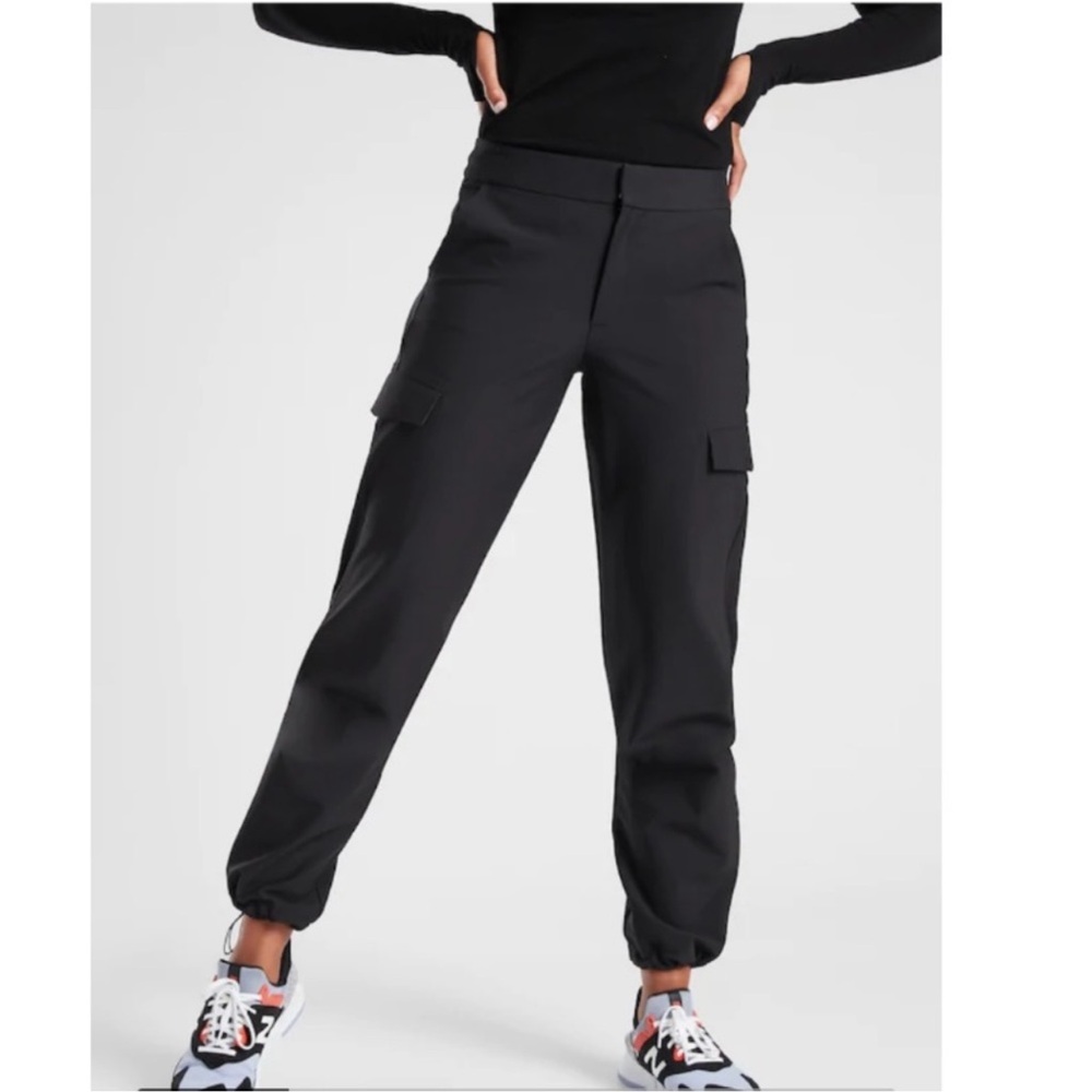 Athleta NWOT Stellar Baggy Cargo Pant Black